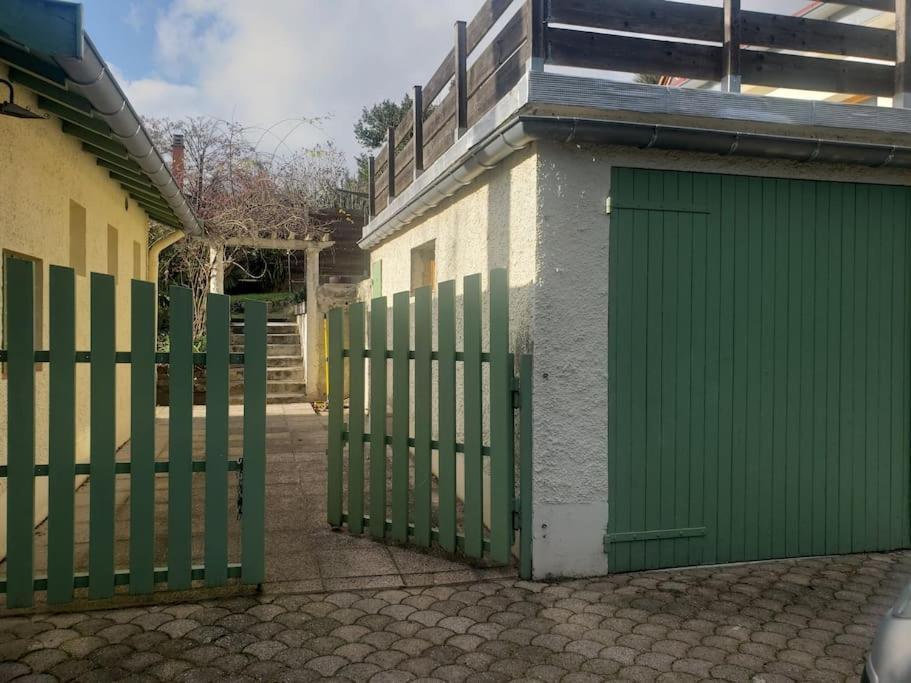 Studio Buena Vista Avec Terrasse Sur Jardin Брон Екстериор снимка