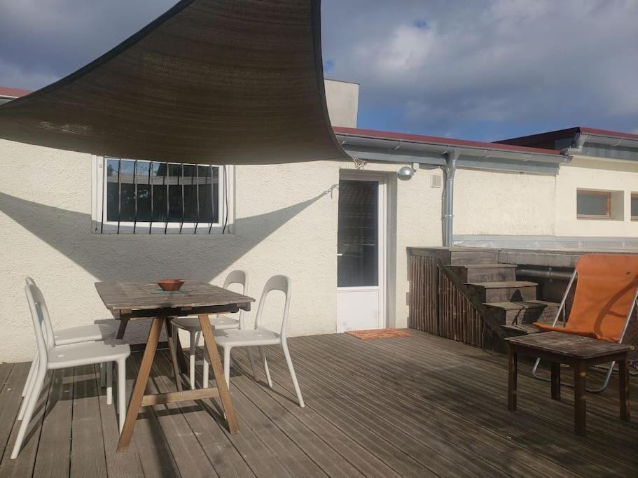 Studio Buena Vista Avec Terrasse Sur Jardin Брон Екстериор снимка